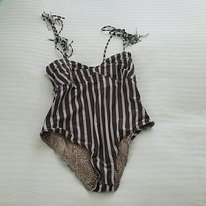 Acacia L Ulumalu One Pc. Upper East Side